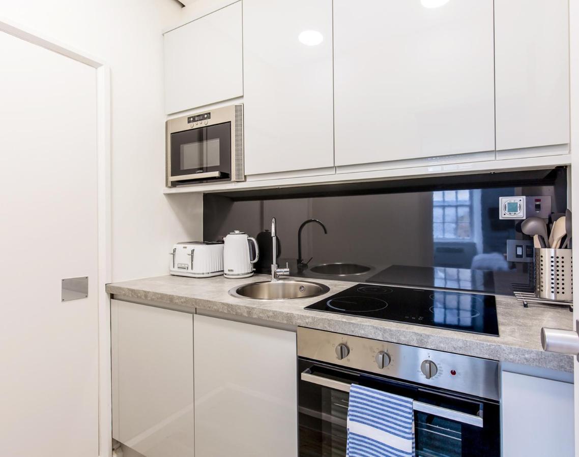 Апартаменты Modern Studio Next To Edinburgh Castle Экстерьер фото