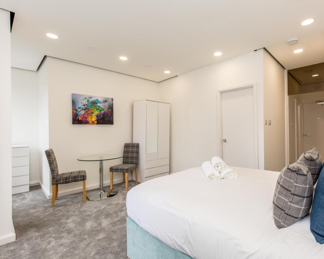 Апартаменты Modern Studio Next To Edinburgh Castle Экстерьер фото